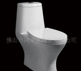 派高陶瓷连体座便器 品质与设计的卓越融合